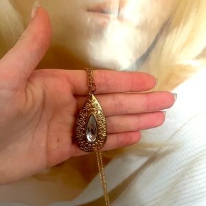 This is a costume jewelry necklace